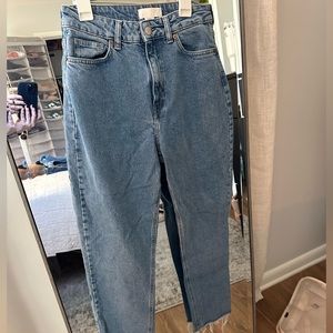 H & M straight frayed jeans